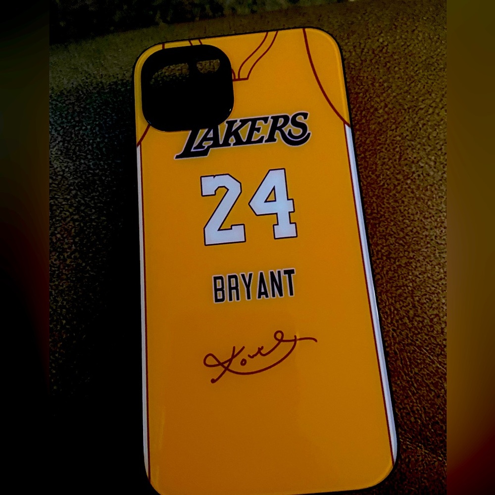 Phone case (13)